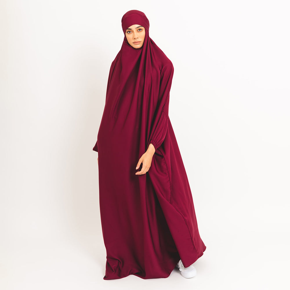 Khimar color bacca con polsini elastici e laccio di sicurezza sul retro